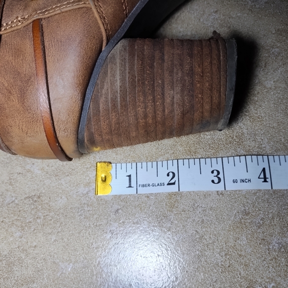 Madden Girl Faux Suede Western Style Bootie Size 7 - Picture 15 of 15